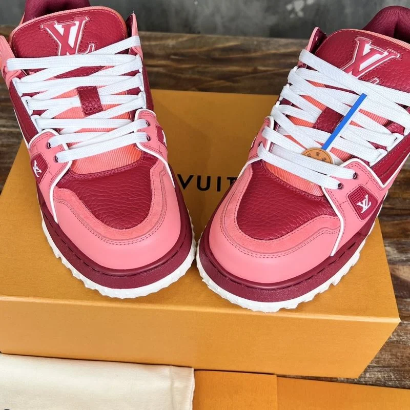 ComfortFit Louis Vuitton Trainer Sneaker 30388