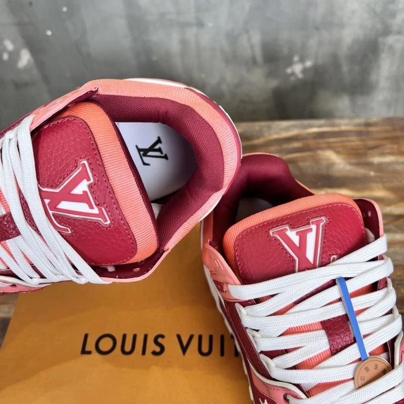 ComfortFit Louis Vuitton Trainer Sneaker 30388