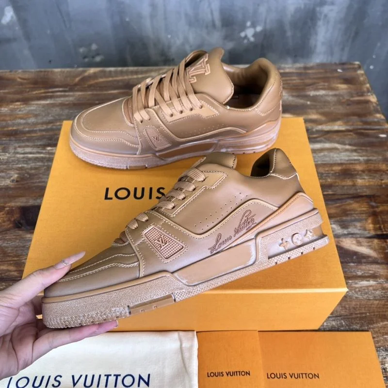 RelaxedFit Louis Vuitton Trainer Sneaker 30384