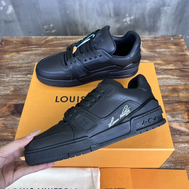Louis Vuitton Trainer Sneaker TravelReady 30375