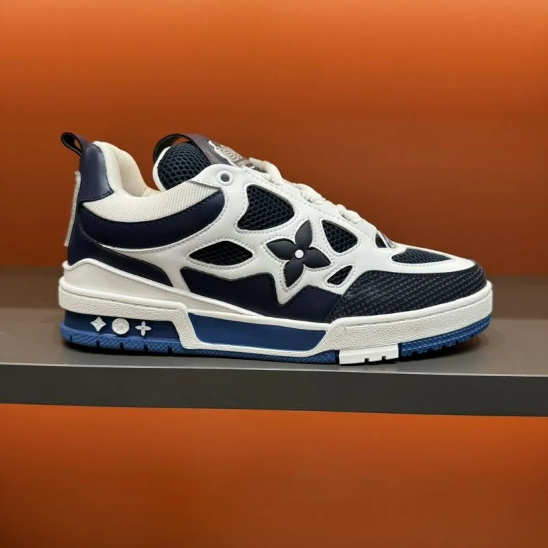 Effortless Louis Vuitton Trainer Sneaker 30363