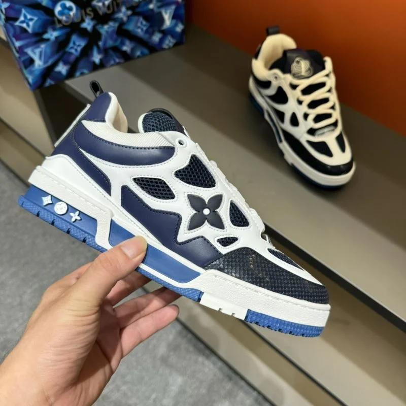Effortless Louis Vuitton Trainer Sneaker 30363