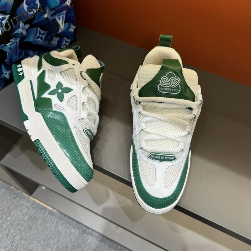Versatile Louis Vuitton Trainer Sneaker 30381
