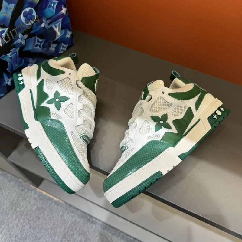 Versatile Louis Vuitton Trainer Sneaker 30381