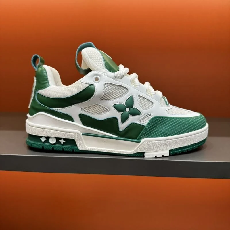 Versatile Louis Vuitton Trainer Sneaker 30381