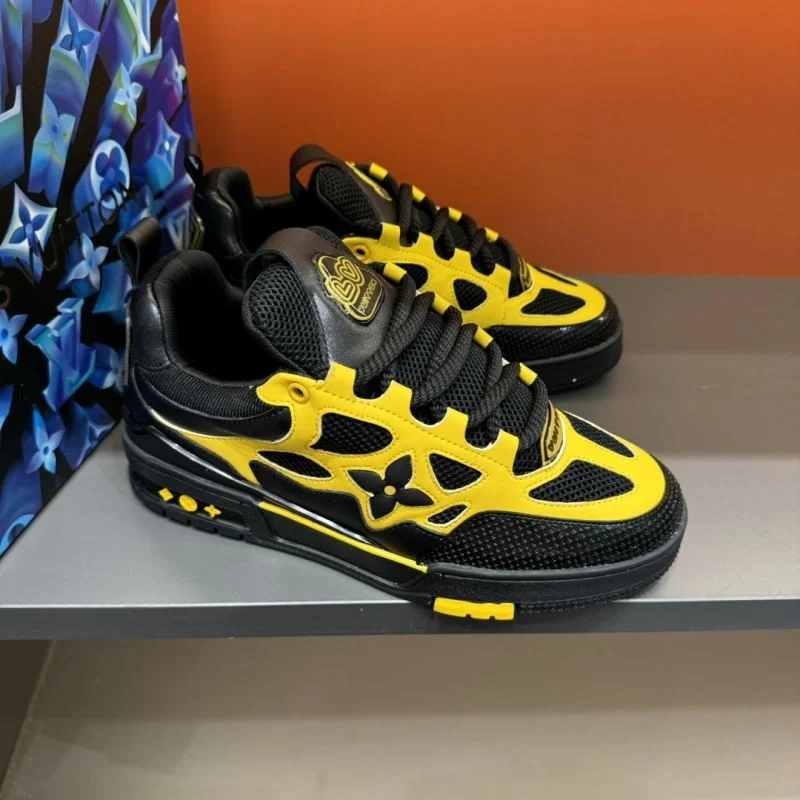 Functional Louis Vuitton Trainer Sneaker 30379