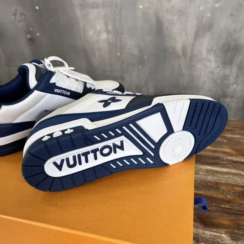 Versatile Louis Vuitton Trainer Sneaker 30367