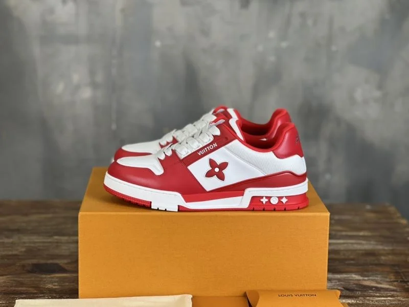 SmoothTexture Louis Vuitton Trainer Sneaker 30366