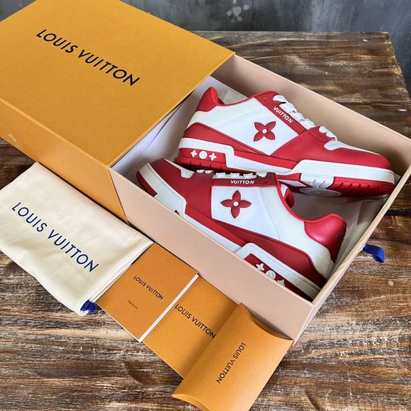 SmoothTexture Louis Vuitton Trainer Sneaker 30366