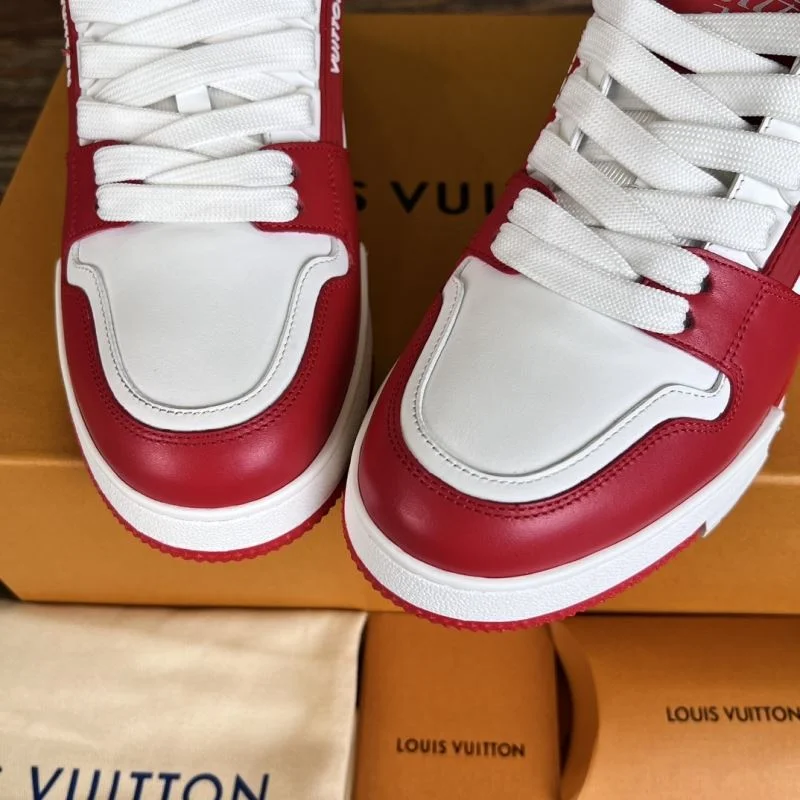 SmoothTexture Louis Vuitton Trainer Sneaker 30366
