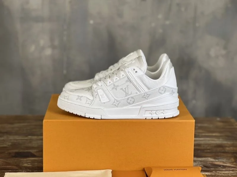 Louis Vuitton Trainer Sneaker SportInspired 30361