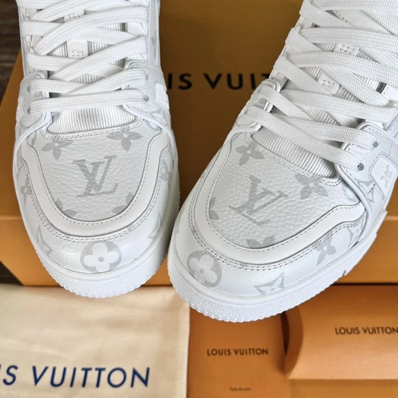 Louis Vuitton Trainer Sneaker SportInspired 30361