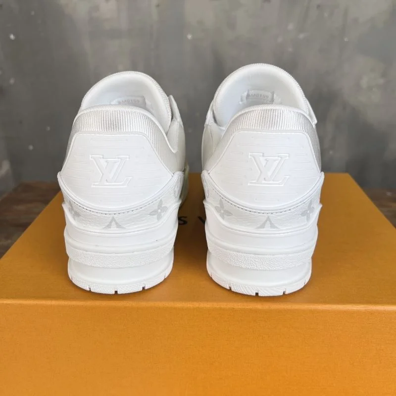 Louis Vuitton Trainer Sneaker SportInspired 30361