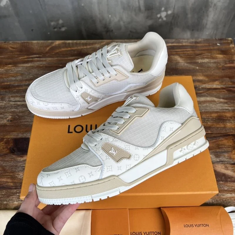 Louis Vuitton Trainer Sneaker Sustainable 30365
