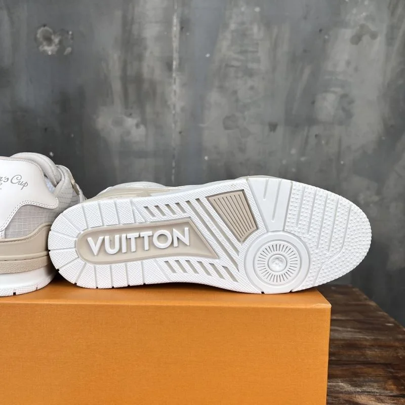 Louis Vuitton Trainer Sneaker Sustainable 30365