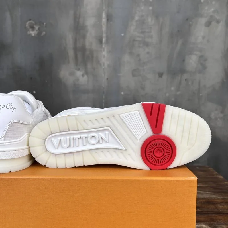 Louis Vuitton Trainer Sneaker OnTrend 30357
