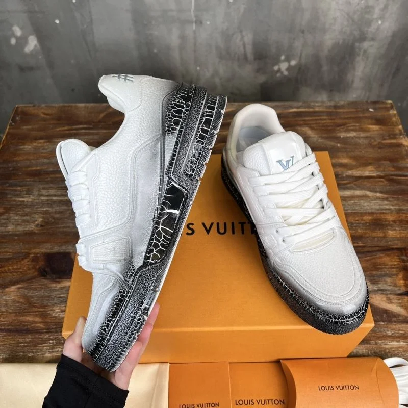 Louis Vuitton Trainer Sneaker Contemporary 30360