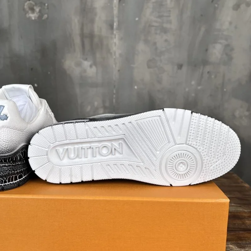 Louis Vuitton Trainer Sneaker Contemporary 30360