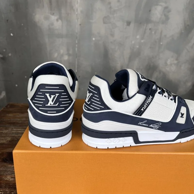 Durable Louis Vuitton Trainer Sneaker 30314