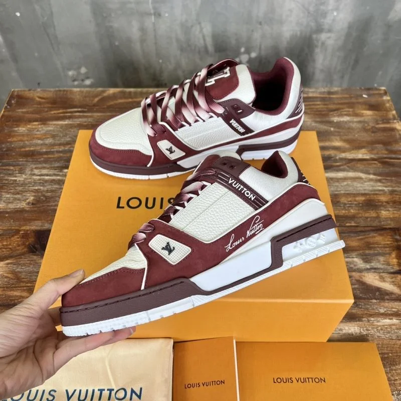 RelaxedFit Louis Vuitton Trainer Sneaker 30349