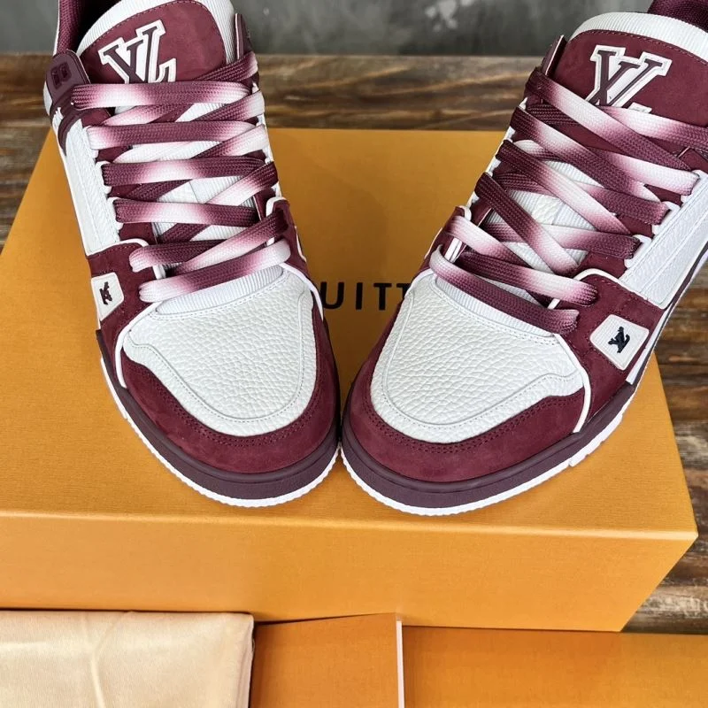 RelaxedFit Louis Vuitton Trainer Sneaker 30349