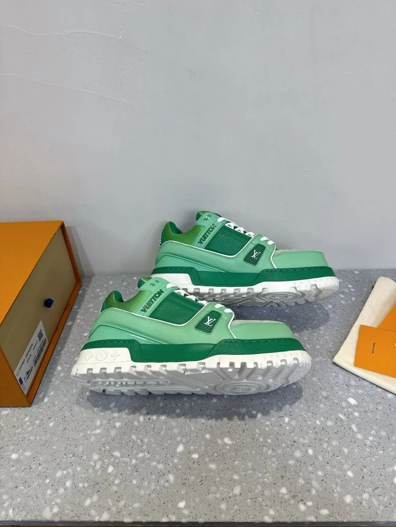 Louis Vuitton Trainer Sneaker Comfortable 31595