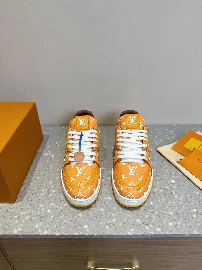 Louis Vuitton Trainer Sneaker DailyWear 31580