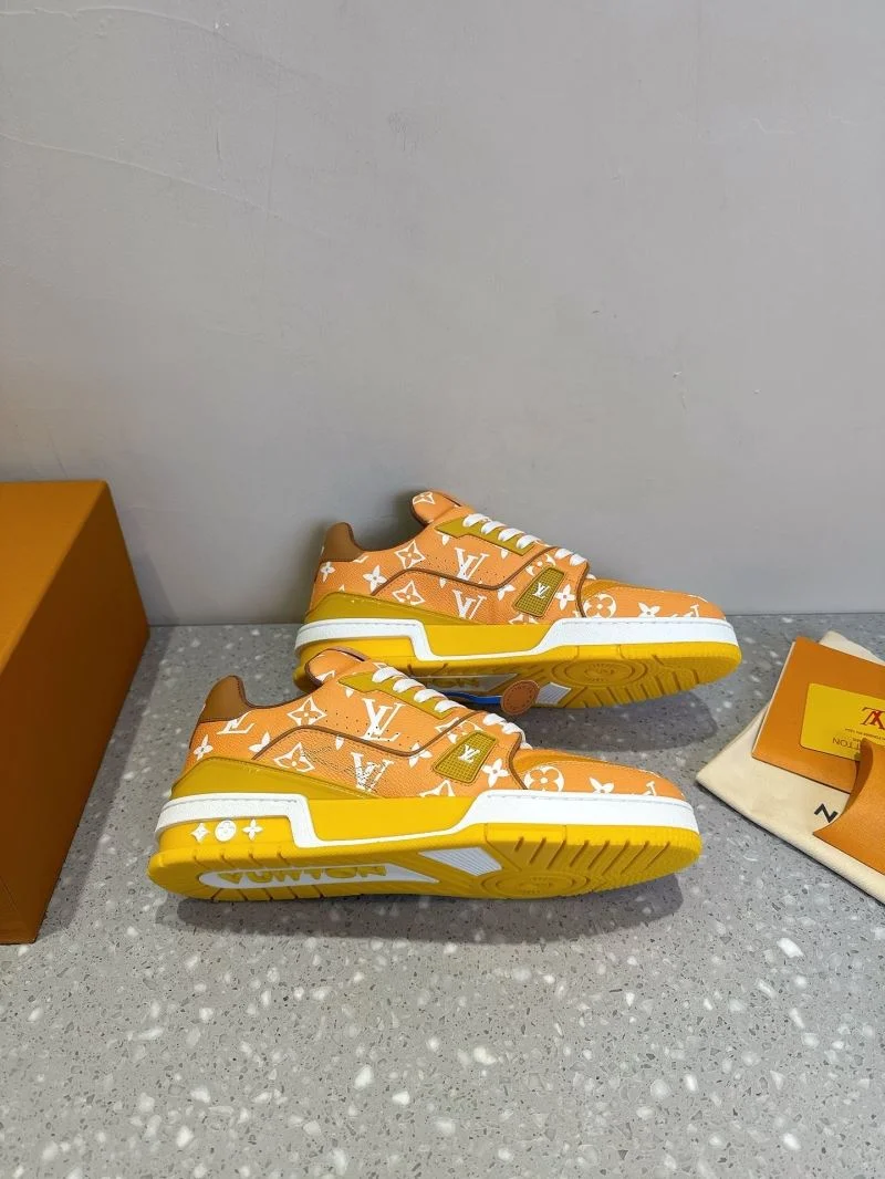 Louis Vuitton Trainer Sneaker DailyWear 31580
