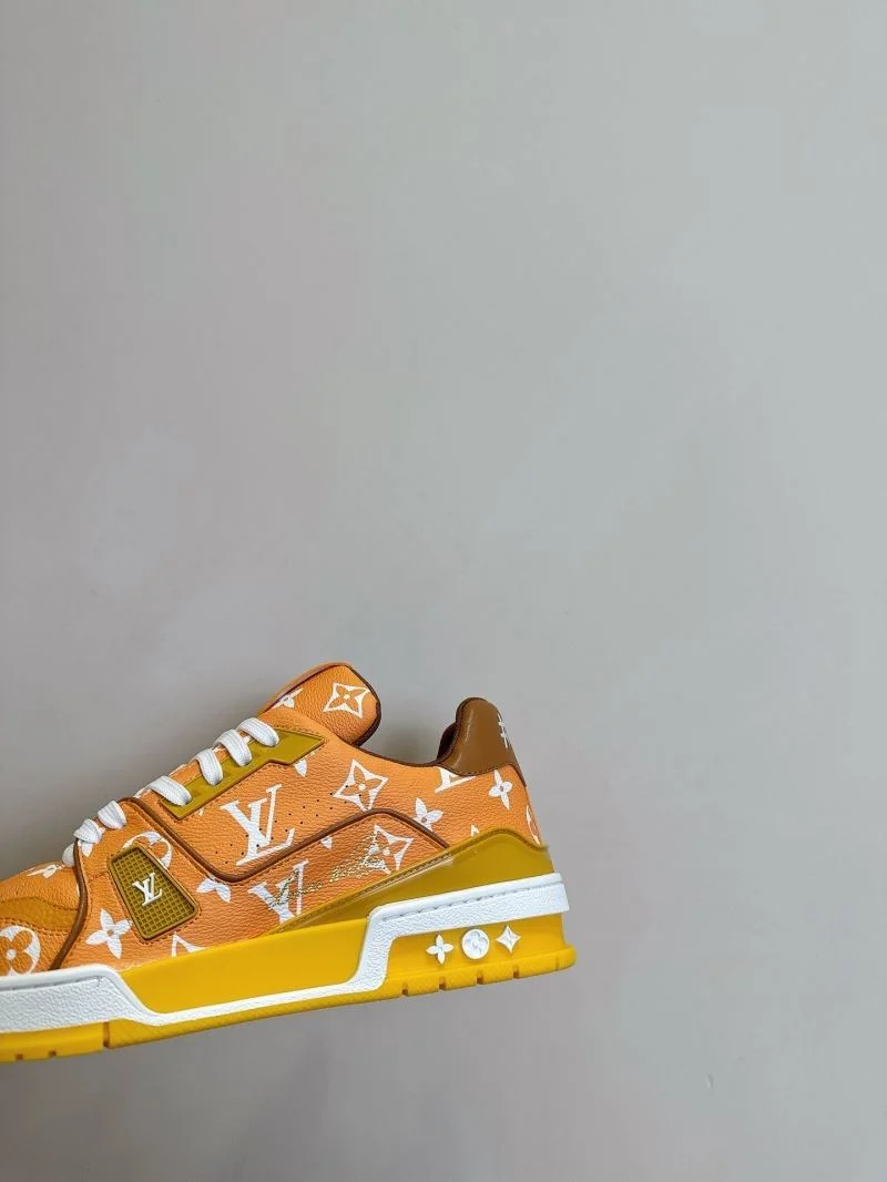 Louis Vuitton Trainer Sneaker DailyWear 31580