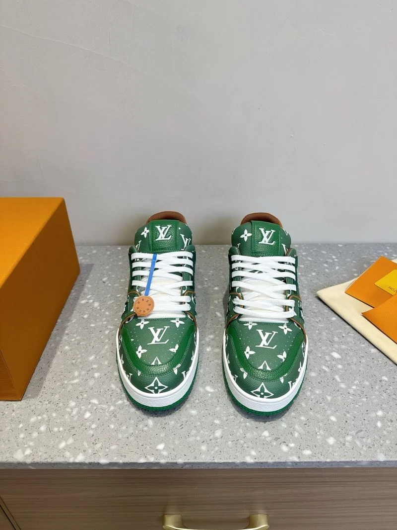 Louis Vuitton Trainer Sneaker TimelessDesign 31562