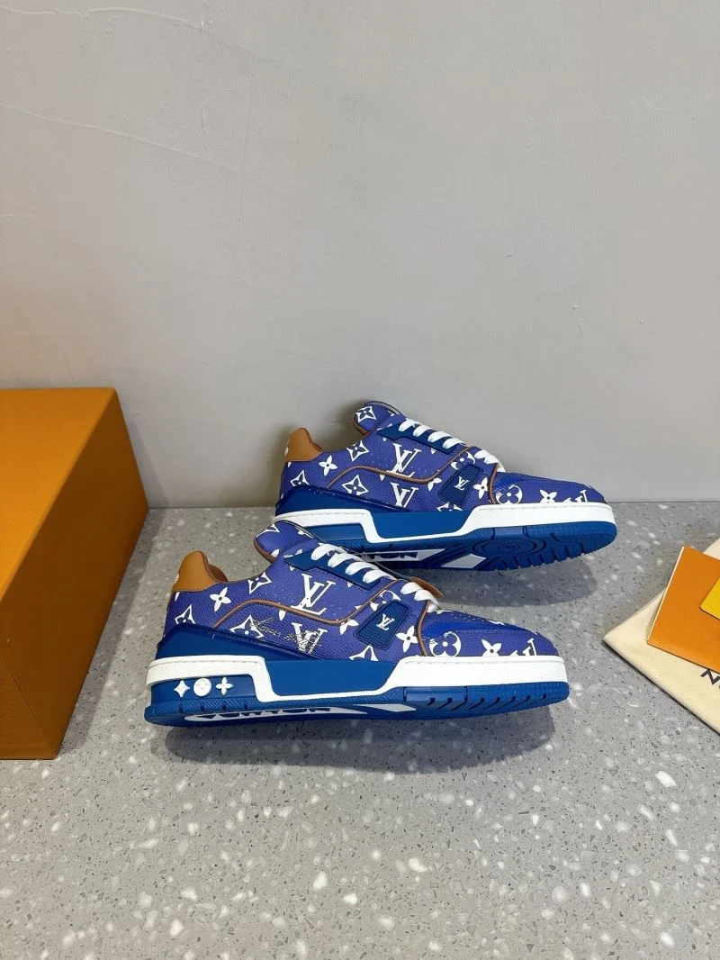 Louis Vuitton Trainer Sneaker TimelessDesign 31571