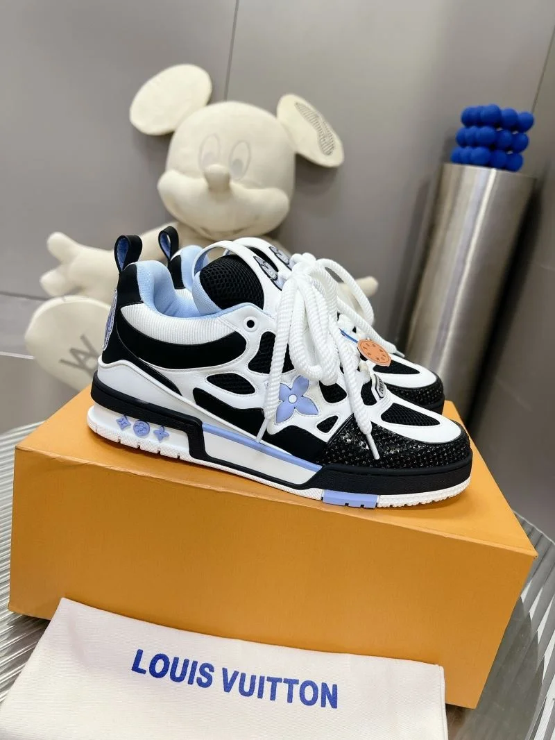 Casual Louis Vuitton Trainer Sneaker 31567