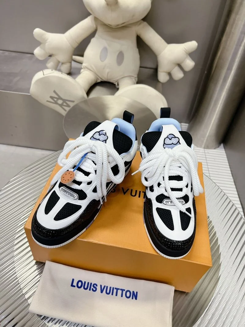 Casual Louis Vuitton Trainer Sneaker 31567