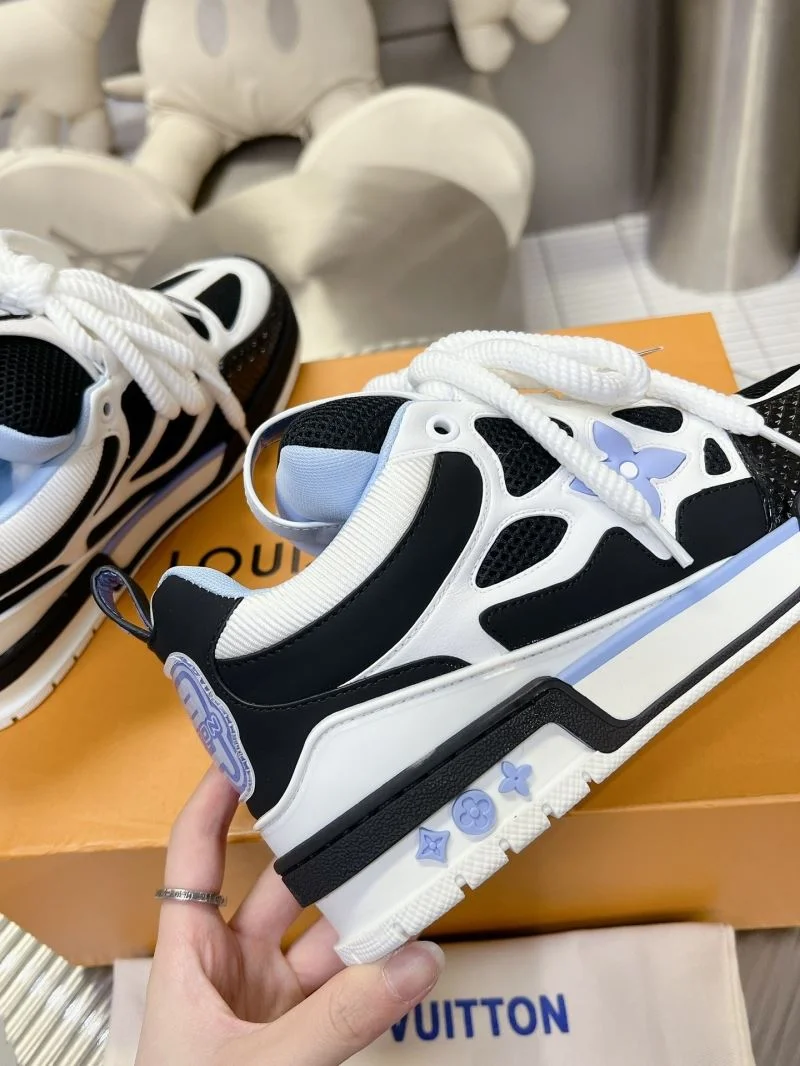 Casual Louis Vuitton Trainer Sneaker 31567