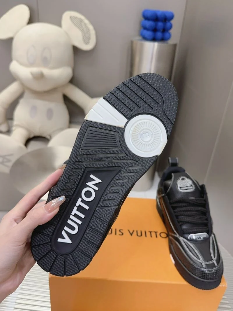 Louis Vuitton Trainer Sneaker Affordable 31551