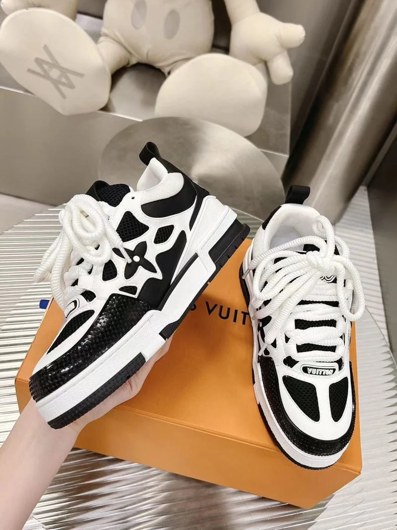 Unique Louis Vuitton Trainer Sneaker 31543