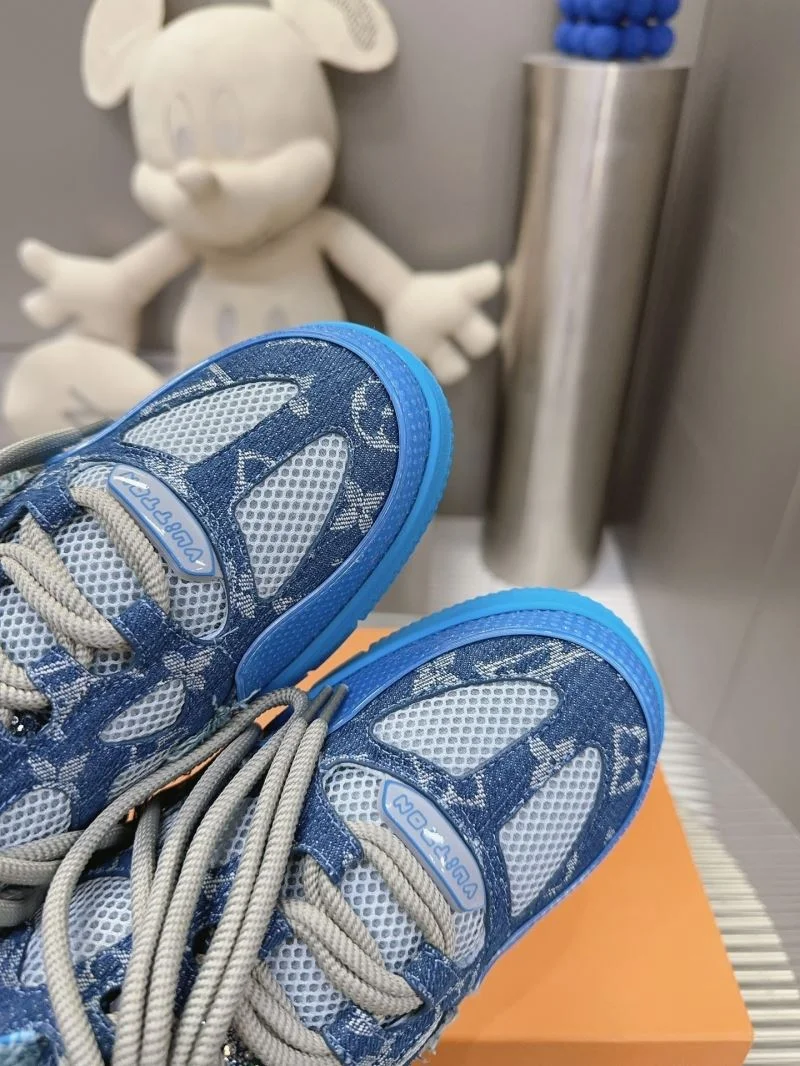 Original Louis Vuitton Trainer Sneaker 31550