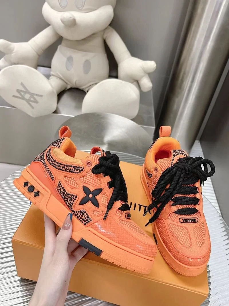 Unisex Louis Vuitton Trainer Sneaker 31548