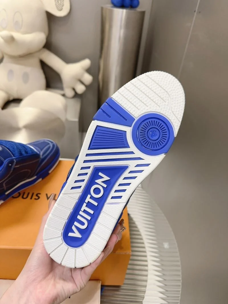 Tailored Louis Vuitton Trainer Sneaker 31532