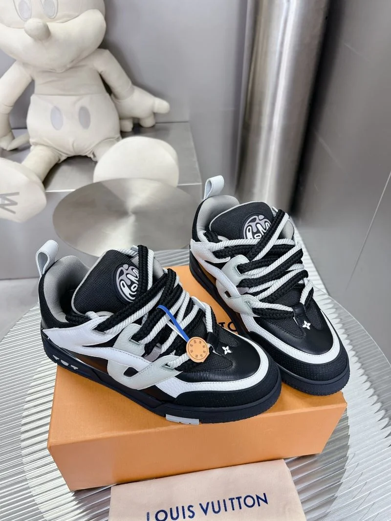 Snug Louis Vuitton Trainer Sneaker 31530