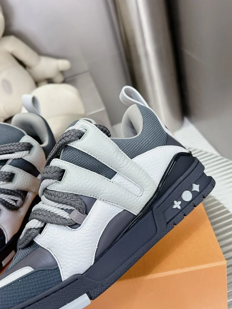 Packable Louis Vuitton Trainer Sneaker 31541