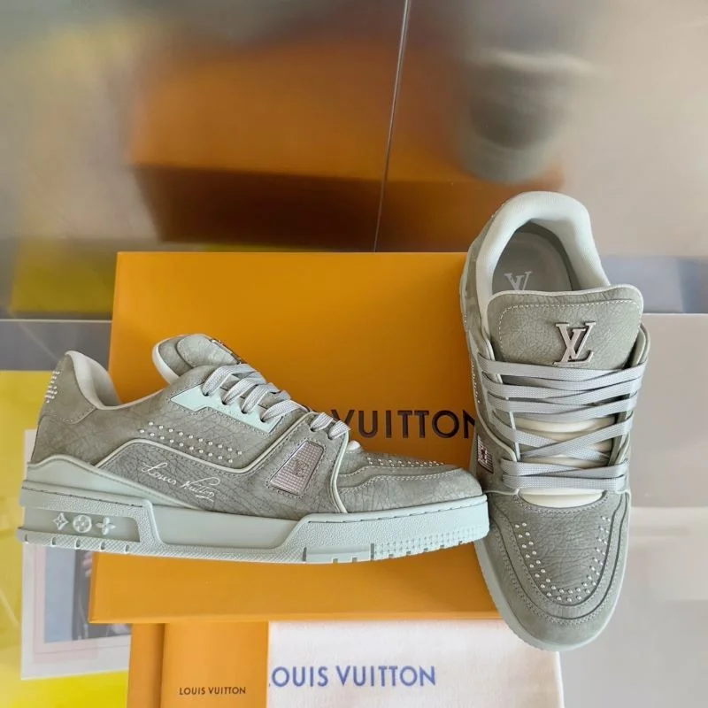 Louis Vuitton Trainer Sneaker WaterResistant 31522