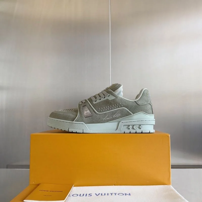 Louis Vuitton Trainer Sneaker WaterResistant 31522