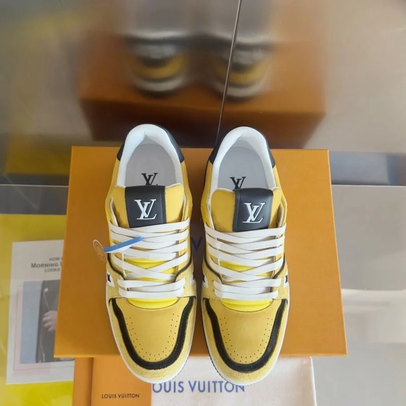 WaterResistant Louis Vuitton Trainer Sneaker 31524