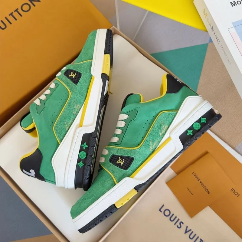 Affordable Louis Vuitton Trainer Sneaker 31546