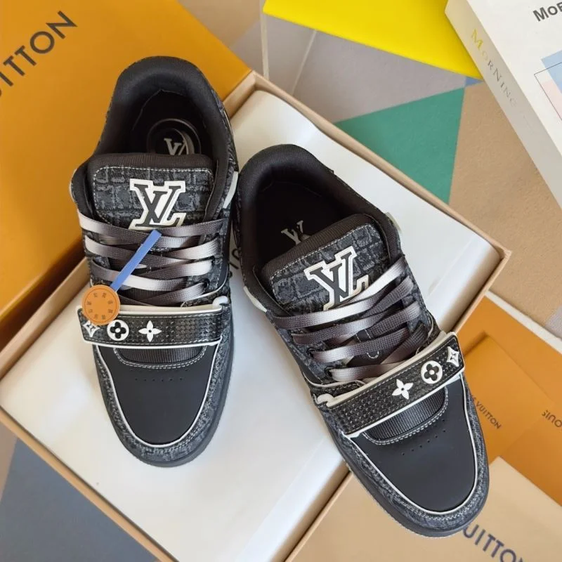 OdorResistant Louis Vuitton Trainer Sneaker 31542