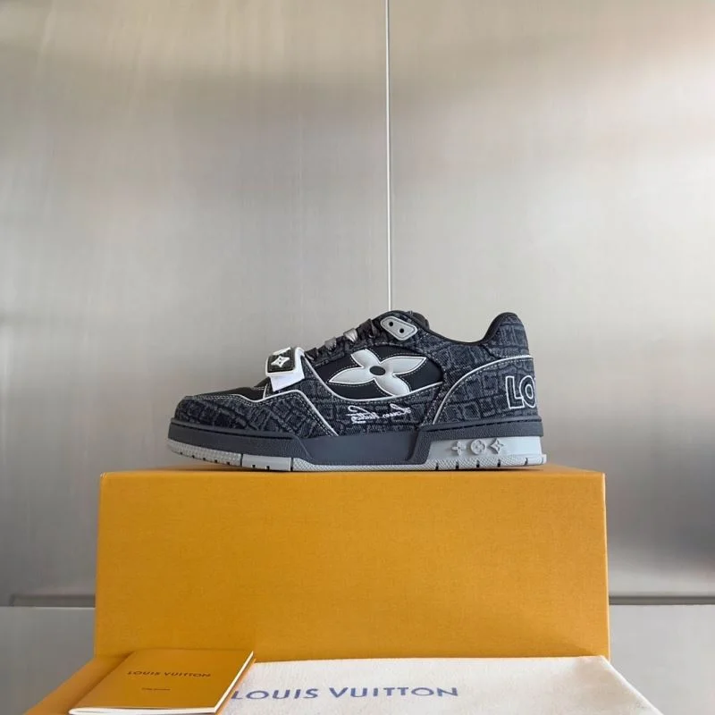 OdorResistant Louis Vuitton Trainer Sneaker 31542