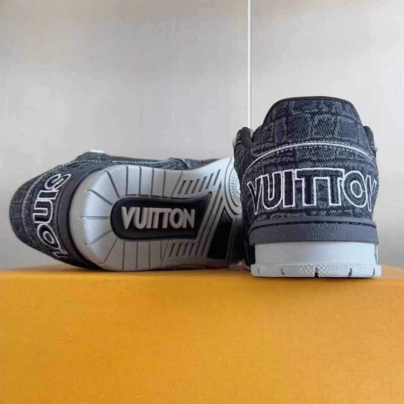 OdorResistant Louis Vuitton Trainer Sneaker 31542