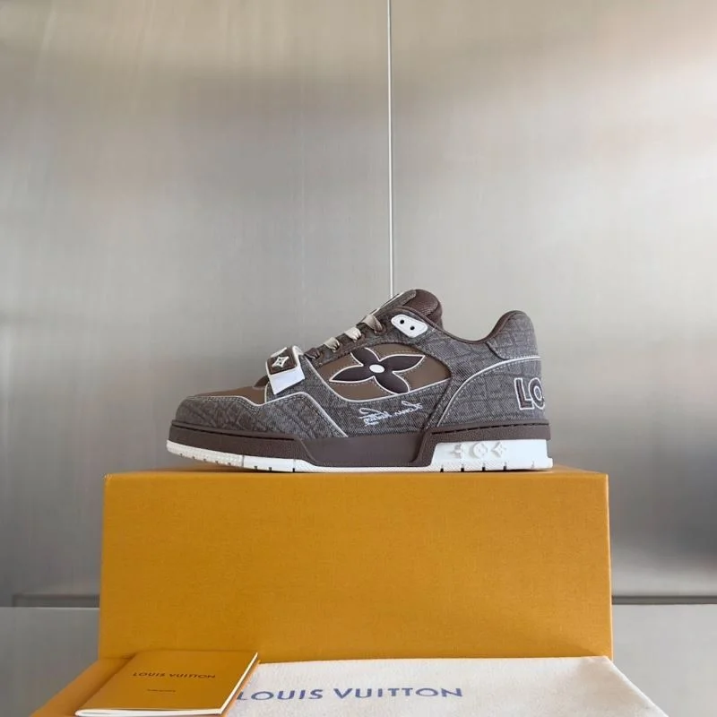 UrbanStyle Louis Vuitton Trainer Sneaker 31521