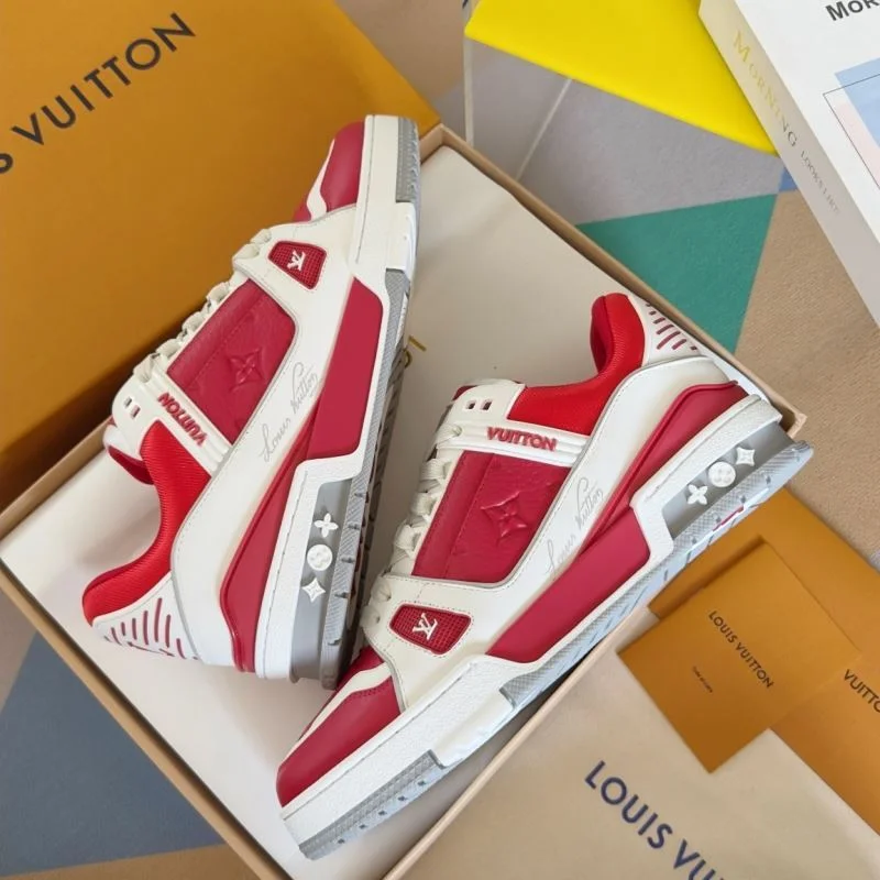 Louis Vuitton Trainer Sneaker Minimalist 31525
